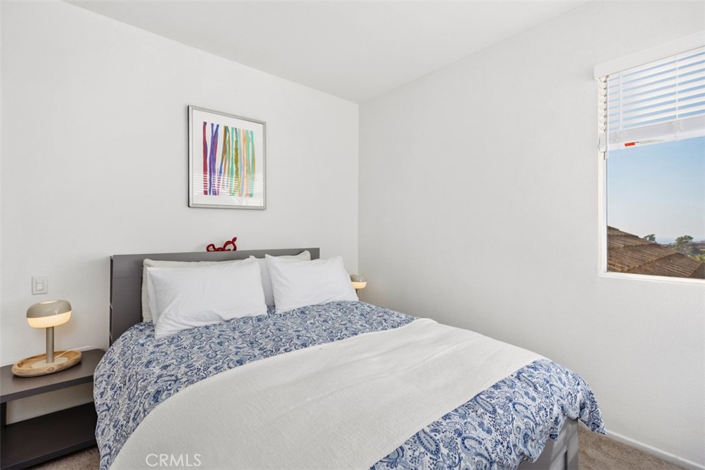 MLS #OC25275400 image #21