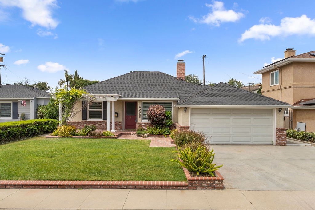 Image 2 for 4223 Chatwin Ave, Lakewood, CA 90713