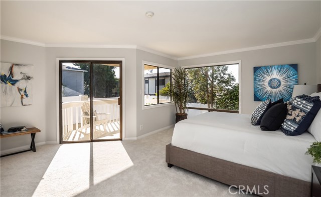 217 Helberta Avenue, Redondo Beach, California 90277, 3 Bedrooms Bedrooms, ,2 BathroomsBathrooms,Residential,Sold,Helberta,SB19278156