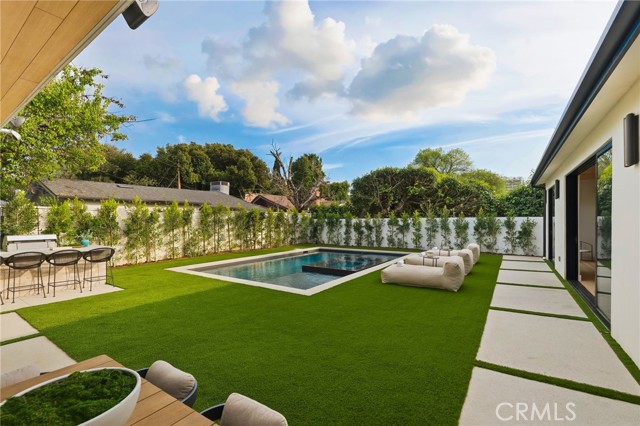 Detail Gallery Image 30 of 36 For 16252 Addison St, Encino,  CA 91436 - 7 Beds | 7/1 Baths