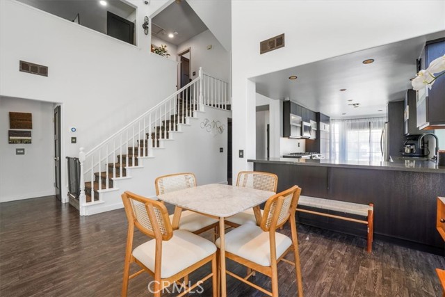 479 Pesaro Street, Oak Park CA: https://media.crmls.org/medias/d495ed39-4195-4a33-8a2a-65d3dd4da461.jpg