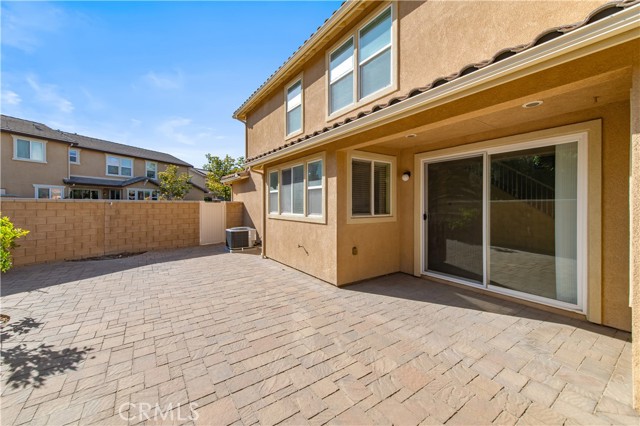 7271 Enclave Drive, Eastvale CA: https://media.crmls.org/medias/d4967d69-b91a-4d32-b235-46c007a29aba.jpg
