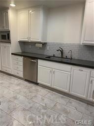 Detail Gallery Image 13 of 60 For 5200 White Oak Ave #36,  Encino,  CA 91316 - 2 Beds | 3 Baths