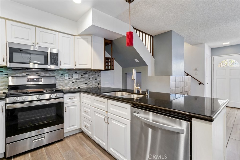 MLS #SR25251459 image #6