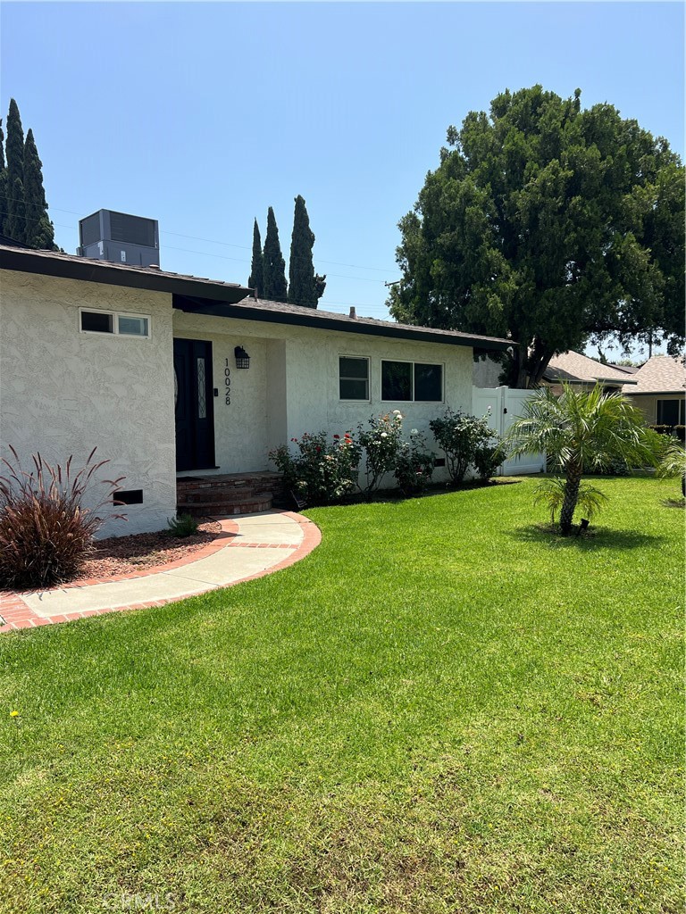 10028 Montgomery Avenue