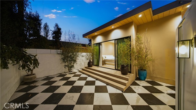 Detail Gallery Image 42 of 45 For 8840 Ashcroft Ave, West Hollywood,  CA 90048 - 3 Beds | 4 Baths