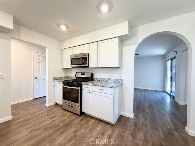 Detail Gallery Image 8 of 31 For 3018 Marie Ct, Merced,  CA 95340 - 3 Beds | 2 Baths