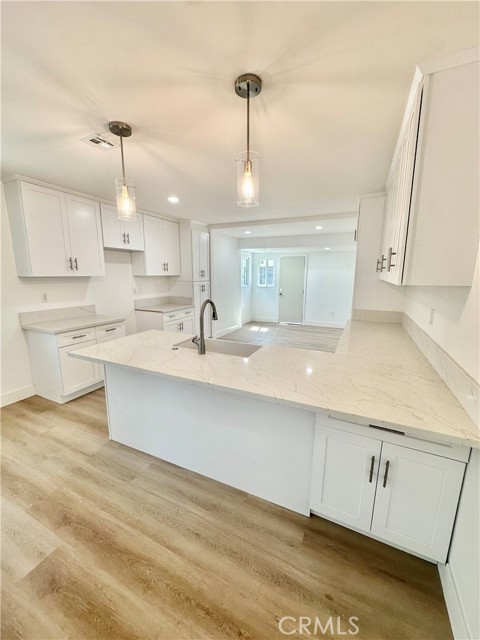 Detail Gallery Image 5 of 17 For 8508 Ramona, Bellflower,  CA 90706 - 2 Beds | 1 Baths