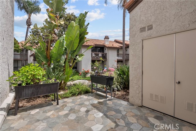 237 Oahu Way, Placentia CA: https://media.crmls.org/medias/d49a2cf7-a2cc-4555-9c78-aa83457794ad.jpg