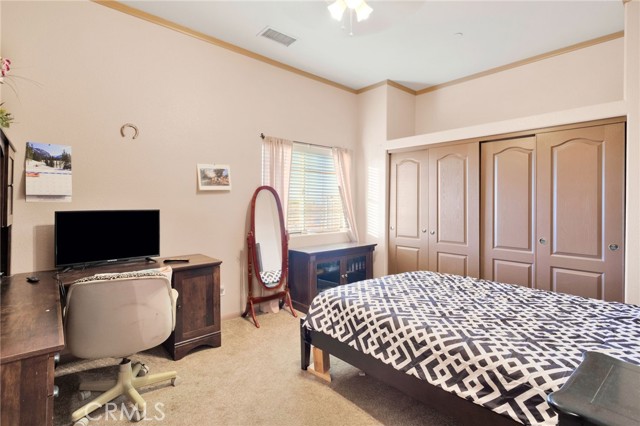 4575 Kreuer Road, Phelan CA: https://media.crmls.org/medias/d49a8b5d-10ce-466a-b3d2-e8434e94c7e3.jpg