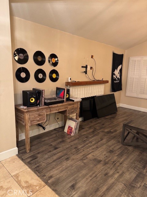 Detail Gallery Image 4 of 21 For 6831 Foxborough Ct #50,  Yorba Linda,  CA 92886 - 3 Beds | 1/1 Baths