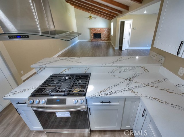 Detail Gallery Image 10 of 62 For 340 W Caroline Ct, Ontario,  CA 91762 - 7 Beds | 4 Baths