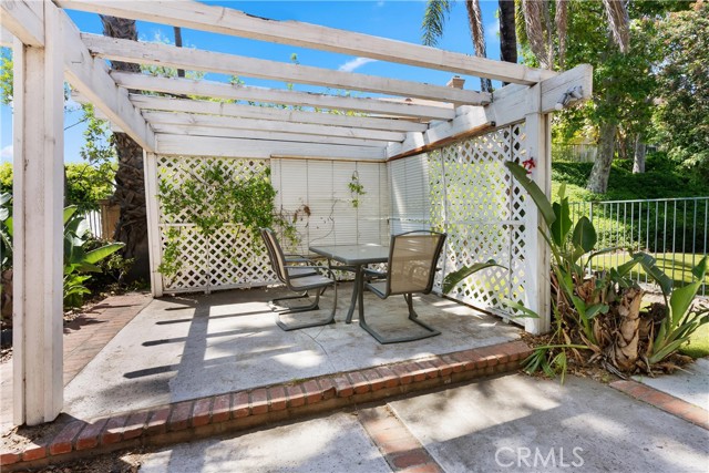 104 Calle Renata, San Dimas CA: https://media.crmls.org/medias/d49bb3df-35d3-49d9-a626-8412e387abae.jpg