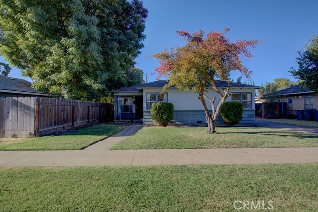 Detail Gallery Image 1 of 1 For 1520 W 22nd St, Merced,  CA 95340 - 3 Beds | 2 Baths