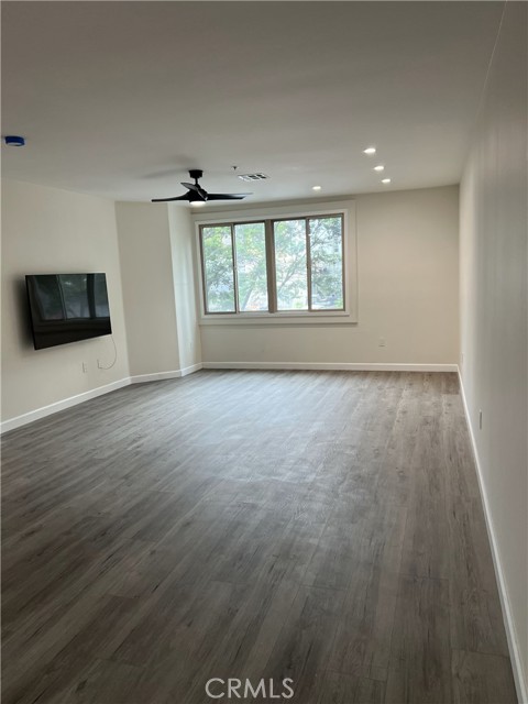 Detail Gallery Image 3 of 16 For 1501 Front St #219,  San Diego,  CA 92101 - 1 Beds | 1 Baths