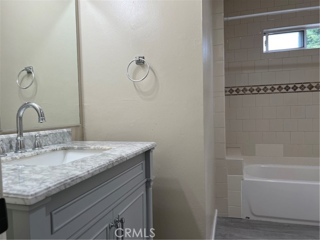 Detail Gallery Image 12 of 28 For 2124 E Cortez St, West Covina,  CA 91791 - 4 Beds | 2 Baths