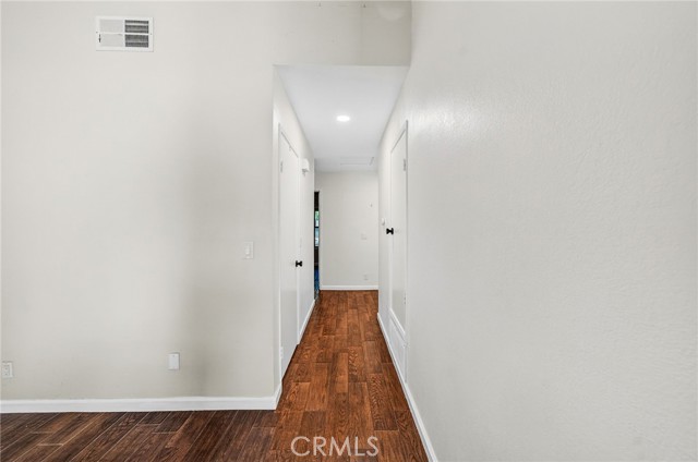 Detail Gallery Image 14 of 28 For 381 Roundtree Glen, Escondido,  CA 92026 - 2 Beds | 1 Baths