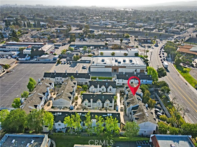 260 Victoria Street, Costa Mesa CA: https://media.crmls.org/medias/d49d6917-f5f8-449f-bb0a-125483eddb6a.jpg