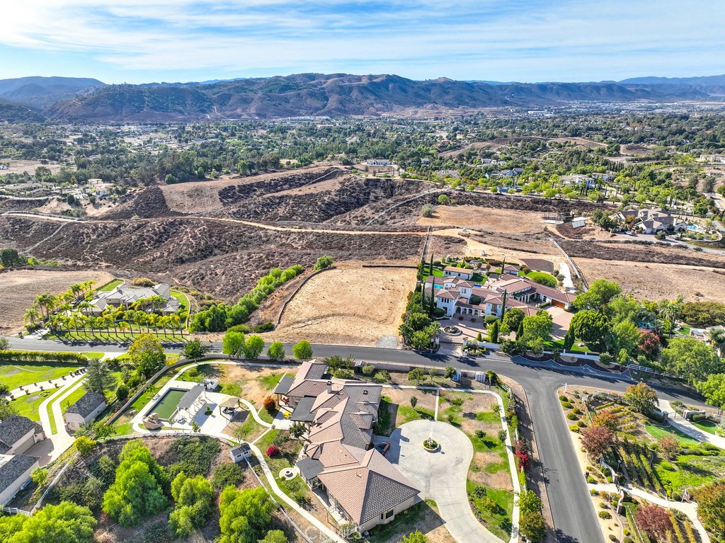 MLS #IV25076497 img 5