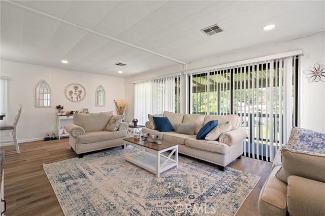 Detail Gallery Image 12 of 47 For 557 Silver Leaf Dr, Oroville,  CA 95966 - 2 Beds | 2 Baths