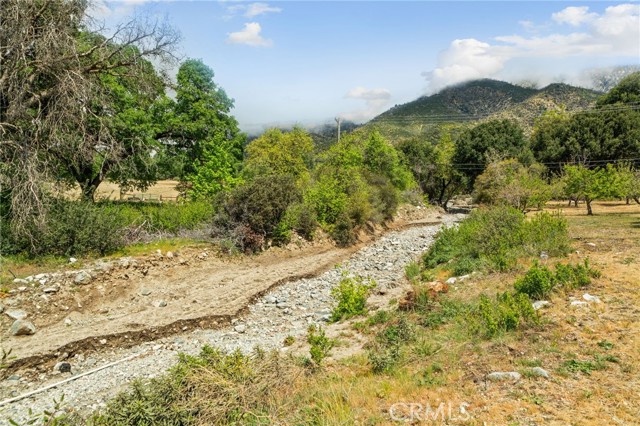 Detail Gallery Image 44 of 57 For 39804 Pine Bench, Yucaipa,  CA 92399 - 4 Beds | 3 Baths