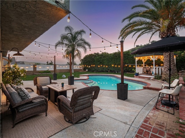 Detail Gallery Image 20 of 27 For 28316 Royal Dr, Castaic,  CA 91384 - 3 Beds | 2/1 Baths