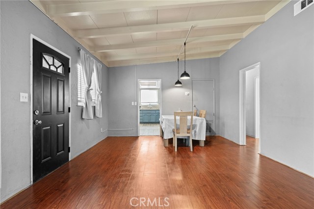 Detail Gallery Image 5 of 30 For 9952 Catawba, Fontana,  CA 92335 - 3 Beds | 2 Baths