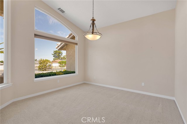 19410 Allegheny Court, Apple Valley CA: https://media.crmls.org/medias/d4a0ea50-0194-4ca1-8932-8577c602bba8.jpg