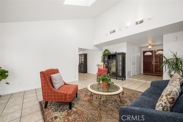 Image 9 of 55 For 590 Espanita