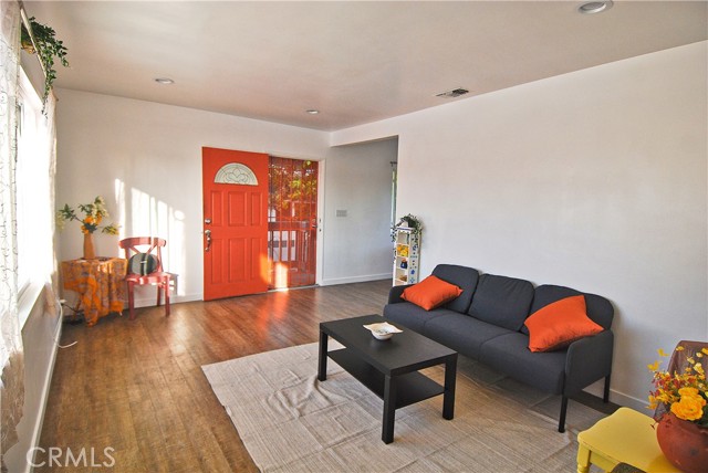 1446 Manhattan Beach Boulevard, Manhattan Beach CA: https://media.crmls.org/medias/d4a13592-7748-4b0f-a26b-198d0aa67109.jpg