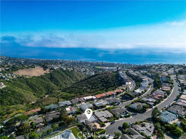 Detail Gallery Image 1 of 44 For 1598 Skyline Dr, Laguna Beach,  CA 92651 - 3 Beds | 3/1 Baths