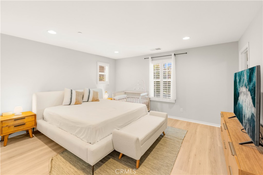 MLS #OC25267507 image #12