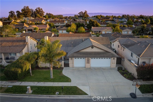 200 Cyclone Street, Nipomo CA: https://media.crmls.org/medias/d4a32f15-37a7-451e-9ae9-ba7ae30e1a3c.jpg