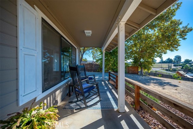 Detail Gallery Image 6 of 54 For 5645 Prancing Deer, Paso Robles,  CA 93446 - 3 Beds | 2 Baths