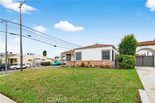 Front Image Thumbnail for CROC25250517