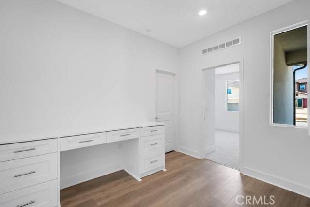 Detail Gallery Image 14 of 19 For 33254 Celadon Ave, French Valley,  CA 92695 - 3 Beds | 2/1 Baths