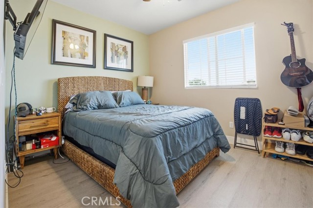 Detail Gallery Image 19 of 30 For 14219 Fir, Oak Hills,  CA 92344 - 4 Beds | 3 Baths