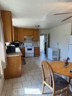 843 Plumas Avenue, Oroville CA: https://media.crmls.org/medias/d4a49ad9-cb3d-458a-b19a-6f16a7bef58d.jpg