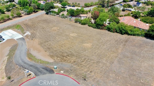 Detail Gallery Image 4 of 4 For 1916 Gray Rabbit Hollow, Fallbrook,  CA 92028 - – Beds | – Baths