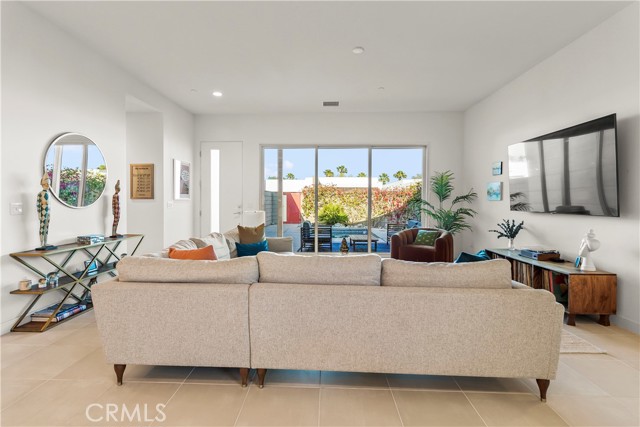 Detail Gallery Image 30 of 35 For 3345 Ambassador Dr, Palm Springs,  CA 92262 - 3 Beds | 2/1 Baths