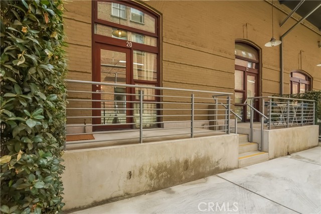 Detail Gallery Image 20 of 31 For 940 E 2nd St #20,  Los Angeles,  CA 90012 - 2 Beds | 2/1 Baths