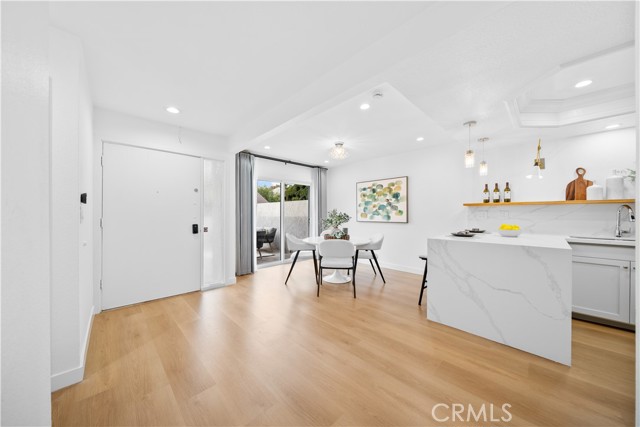 456 Vista Roma, Newport Beach CA: https://media.crmls.org/medias/d4a62159-272b-4c16-a487-10159db55a78.jpg