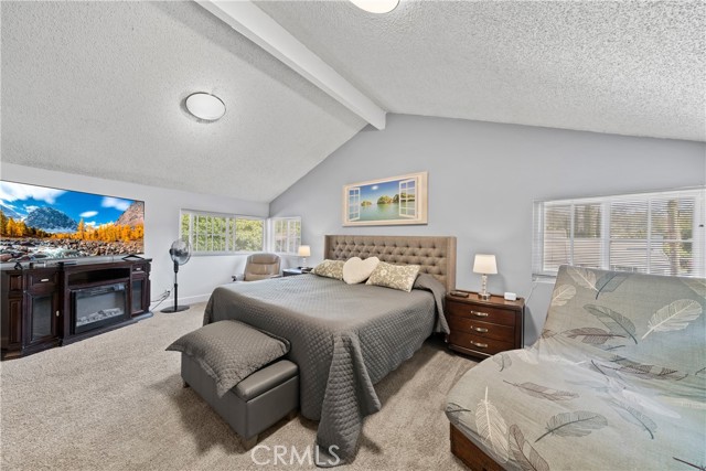 25261 Grissom Road, Laguna Hills CA: https://media.crmls.org/medias/d4a6fb4e-0255-41e4-81a6-649e0ca65e36.jpg