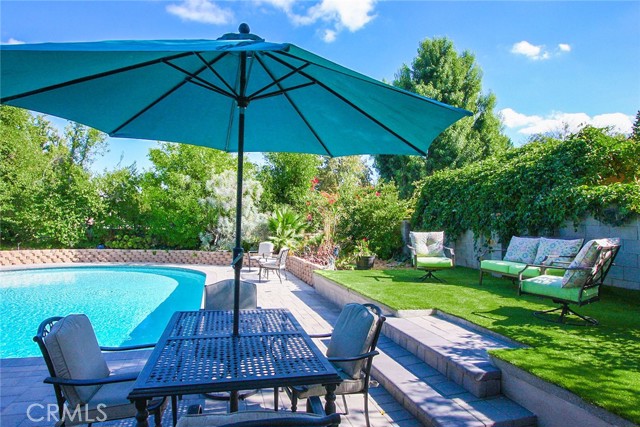 Detail Gallery Image 24 of 25 For 19756 Collier St, Woodland Hills,  CA 91364 - 4 Beds | 2/1 Baths