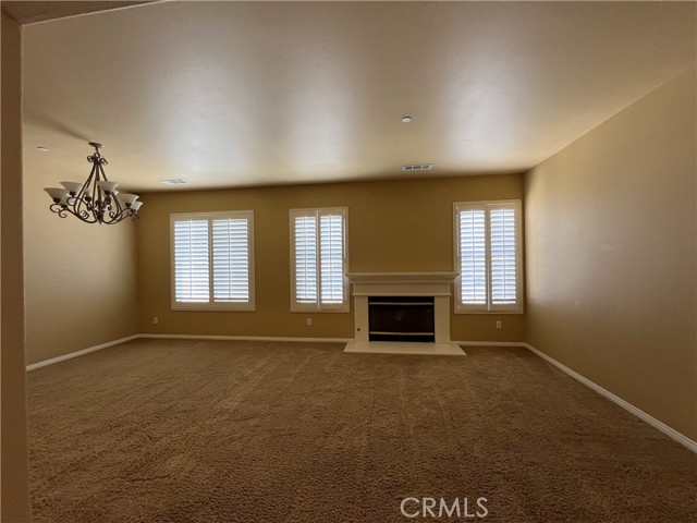 Detail Gallery Image 5 of 28 For 279 Cross Rail, Norco,  CA 92860 - 4 Beds | 3/1 Baths