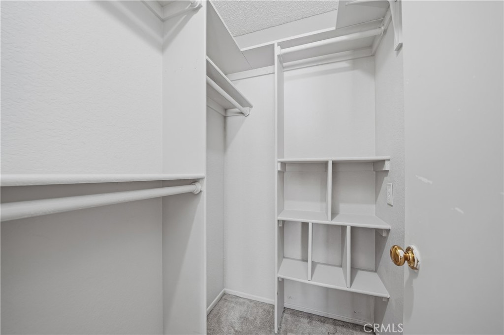 https://media.crmls.org/medias/d4a7b213-dacc-4b16-ae87-e7cd3bc964f5.jpg?preset=X-Large