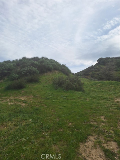 Detail Gallery Image 3 of 4 For 0 Hunstock, Val Verde,  CA 91384 - – Beds | – Baths