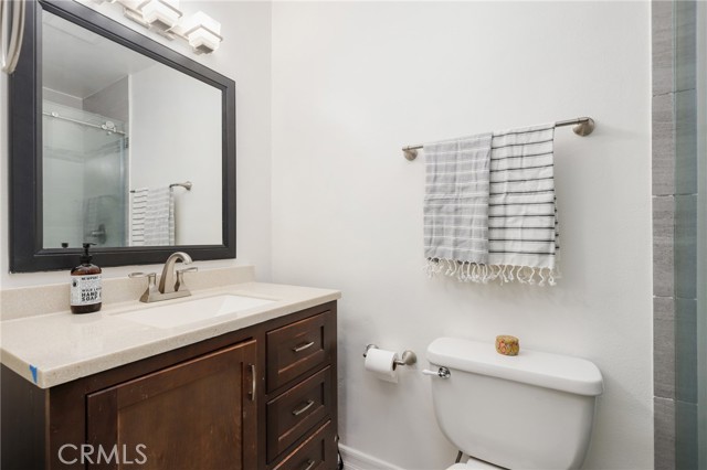Detail Gallery Image 15 of 27 For 17926 Irvine Bld, Tustin,  CA 92780 - 2 Beds | 2 Baths