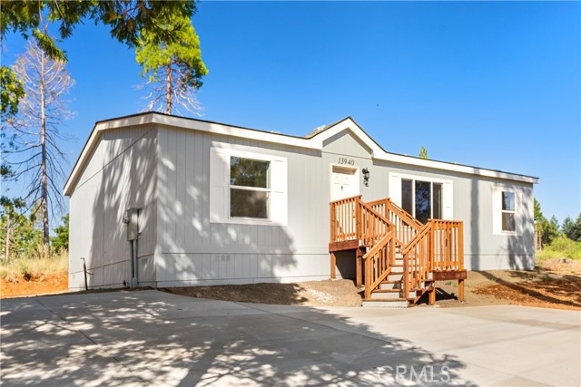 Detail Gallery Image 1 of 1 For 13940 W Park Dr, Magalia,  CA 95954 - 3 Beds | 2/1 Baths