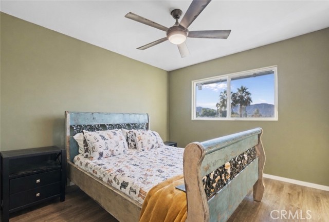 Detail Gallery Image 32 of 46 For 28975 Lotusgarden Dr, Canyon Country,  CA 91387 - 4 Beds | 3 Baths